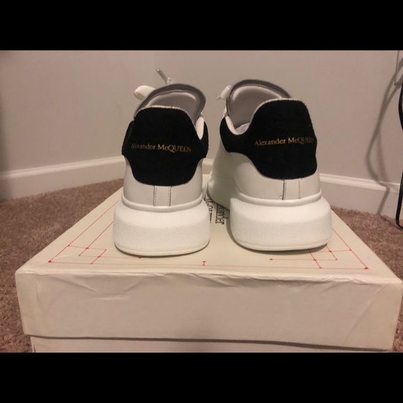Alexander mcqueens, size 10 - Picture 4 of 6